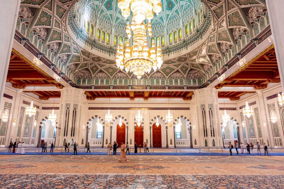 historie Omán Návrh interiéru Velké mešity sultána Kábúse, Maskat, Omán Prosinec 2023