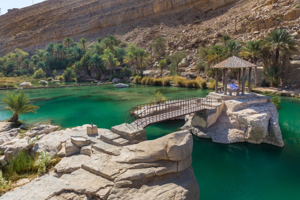 Omán Vádí Baní Chálid Smaragdové bazény ve městě Wadi Bani Khalid, Omán